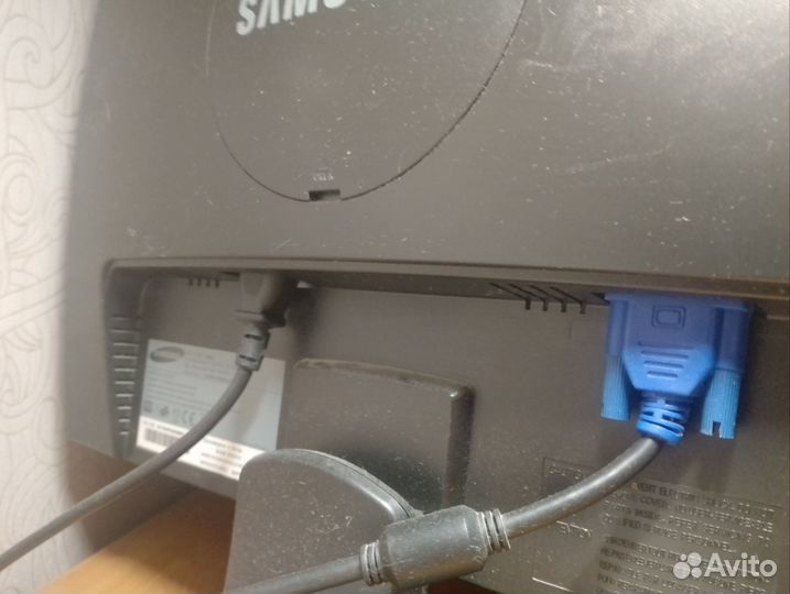 Монитор samsung