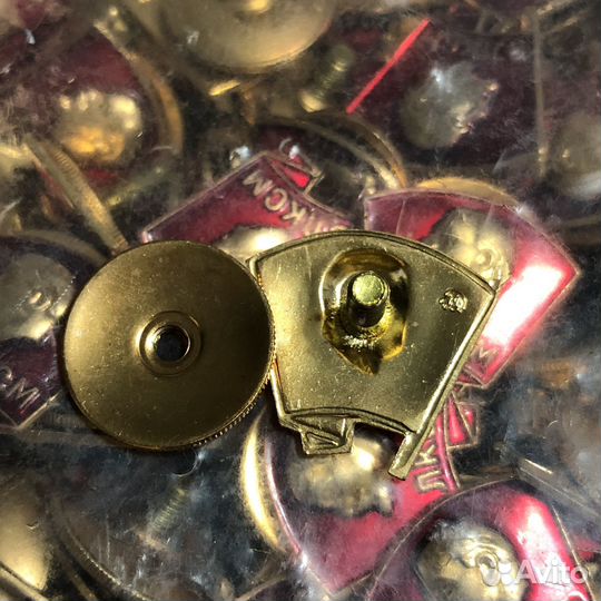 Значки влксм на закрутке ммд