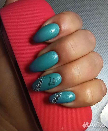 Маникюр, педикюр, парафинотерапия