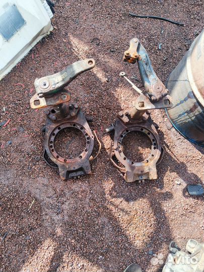 Опорный щит задний Volvo FH12 на 12 болтов