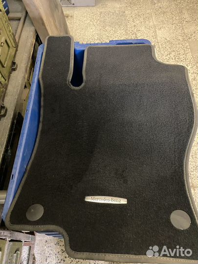 Автомобильные коврики mercedes