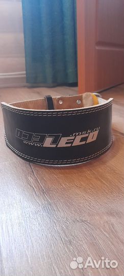 Пояс тяжелоатлетический