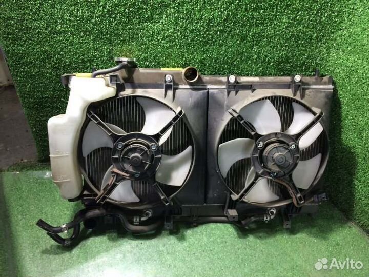 Радиатор охлаждения двигателя Subaru Outback BR9