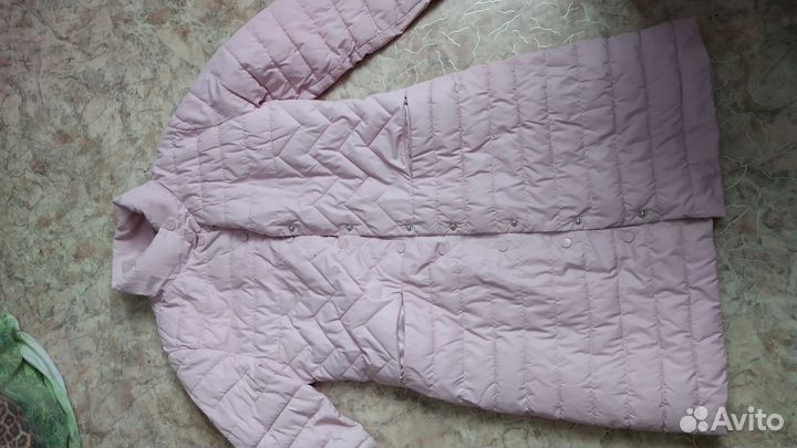 Курточка демисезонная женская 42