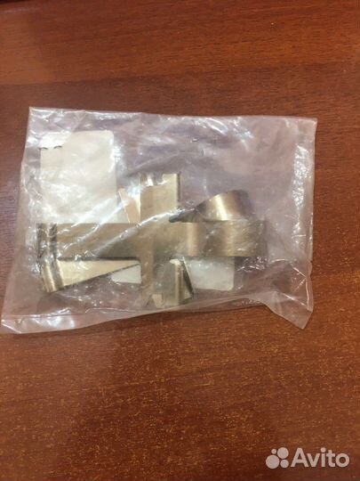 Ком-т пищалок тормозных колодок 04947-60080 Toyota