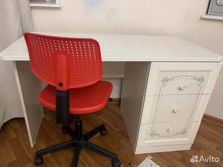 Письменный стол бу