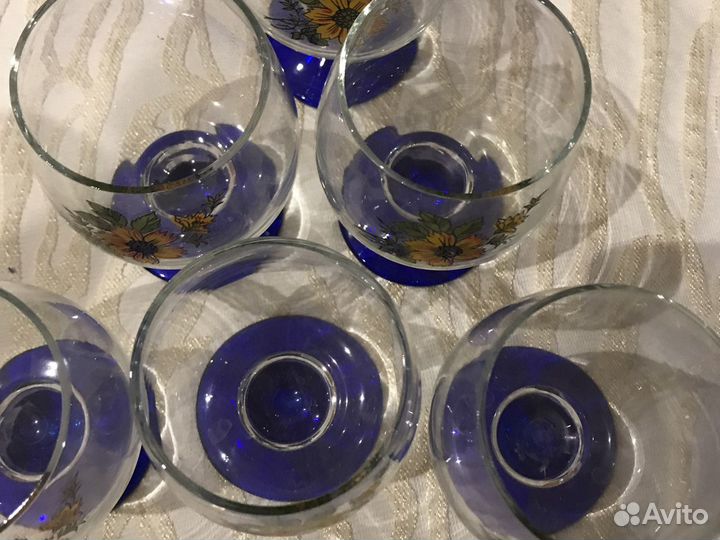 Бокалы рюмки Цветное стекло Чехия Винтаж