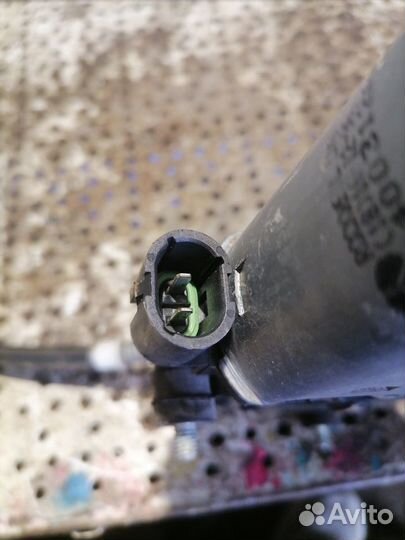 Стеклоподъемник передний правый Renault Megane Sce