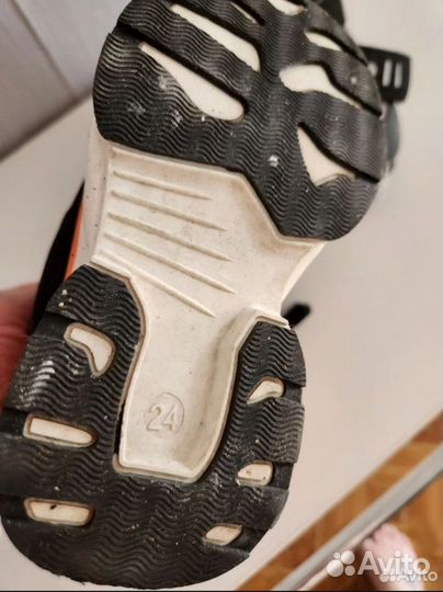 Ботинки зимние детские 24