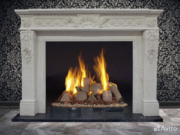 Облицовка камина из мрамора