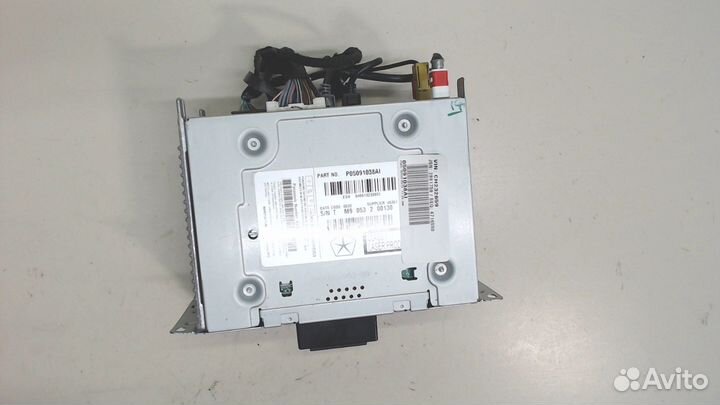 Магнитола Chrysler 300C 2011, 2012