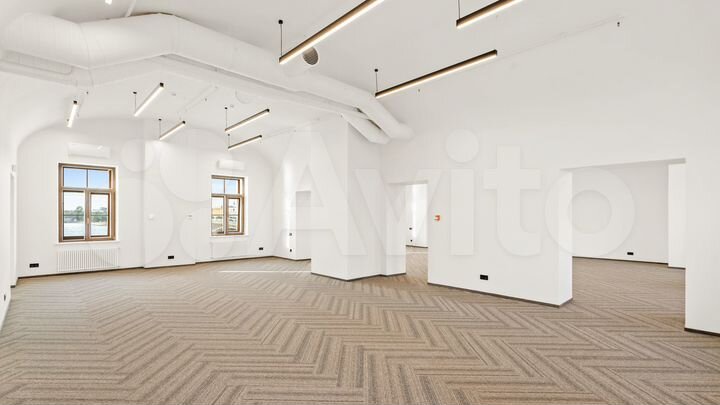 Сдам офисное помещение, 310.3 м²