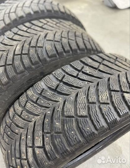 Michelin X-Ice North 4 225/45 R18 98T