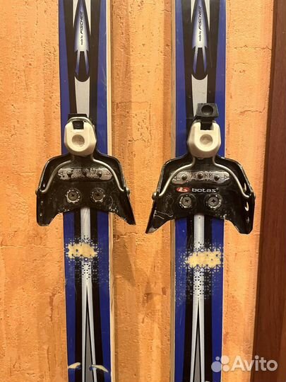 Беговые лыжи