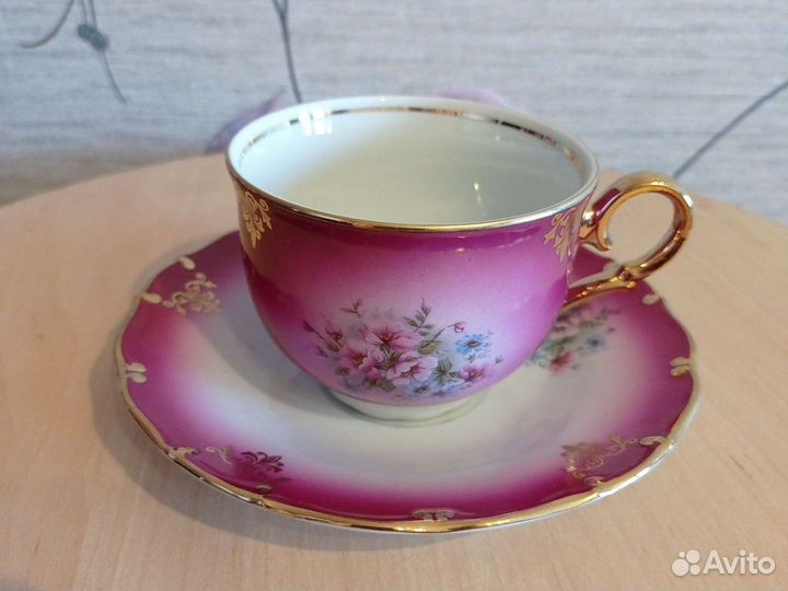 Чашка с блюдцем в подарочной упаковке. Чехия