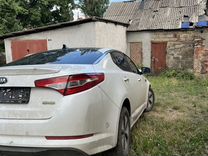 Kia Optima 2.4 AT, 2013, битый, 300 000 км, с пробегом, цена 700 000 руб.