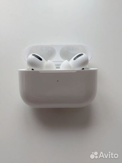 Правый наушник Apple Airpods Pro