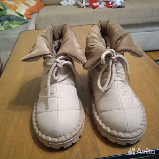 Ботинки женские зимние 39 размера новые
