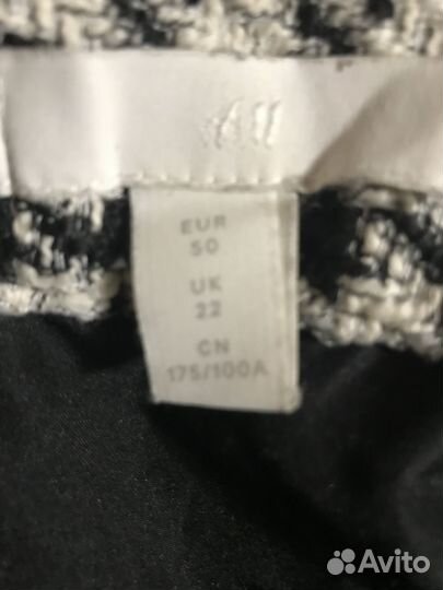 Тепленькая, короткая, пестрая юбочка