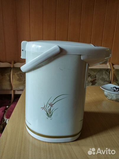 Термопот Maxwell MW-1751