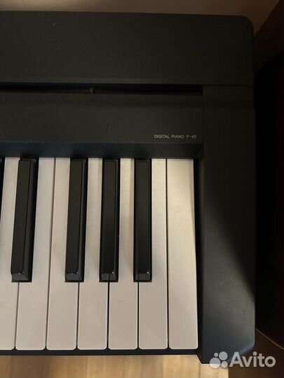 Цифровое фортепиано Yamaha P-45