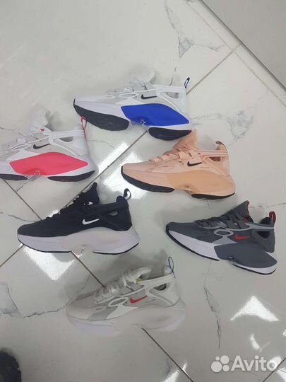 Кроссовки nike женские 39