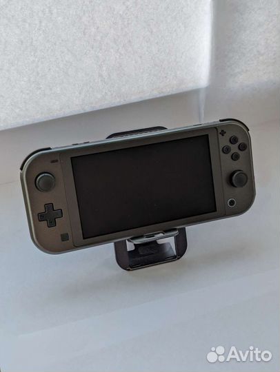 Nintendo Switch Lite / Dialga palkia