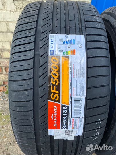 Saffiro SF5000 295/30 R19 и 255/35 R19 96Y