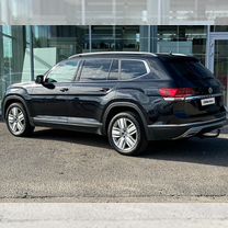 Volkswagen Teramont 3.6 AT, 2018, 158 634 км, с пробегом, цена 3 235 000 руб.