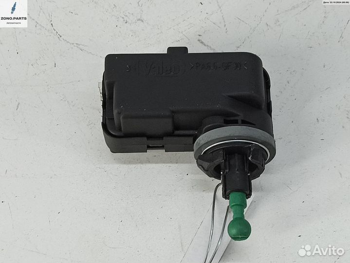 Корректор фар 1J0941295F на Audi A4 B5 (1994-2001)