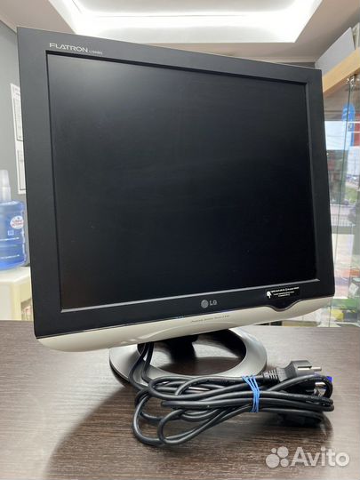 Монитор LG Flatron L1940BQ