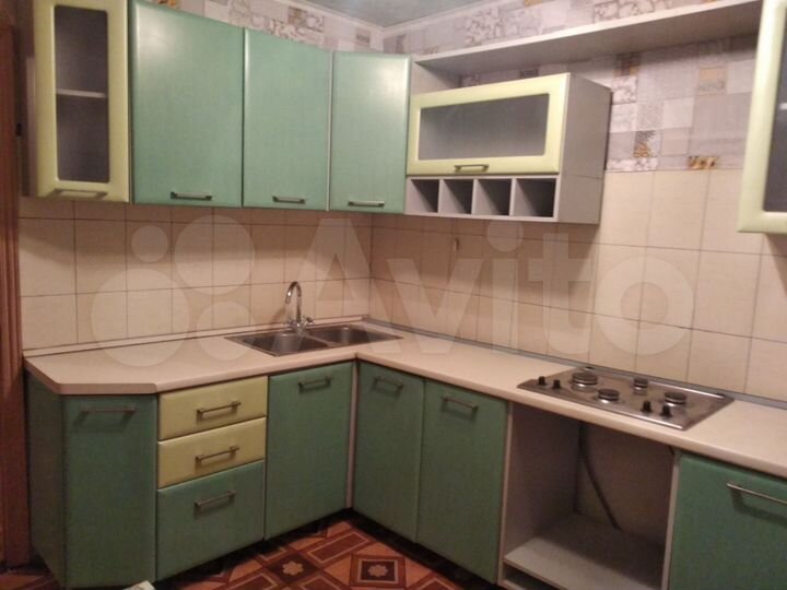 2-к. квартира, 54 м², 1/5 эт.