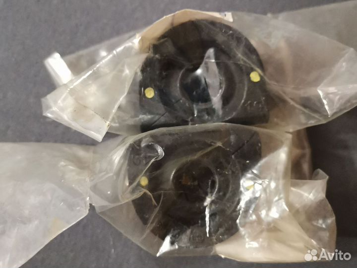 Втулки стабилизатора Subaru 20414FG020 19 мм