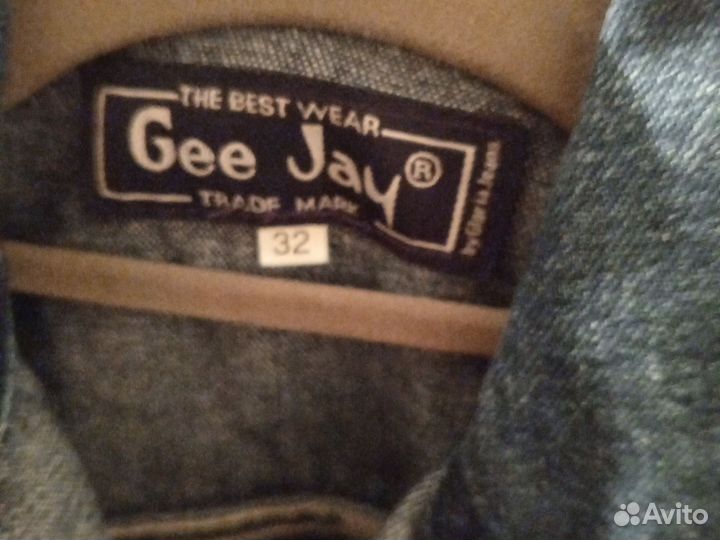 Джинсовая куртка