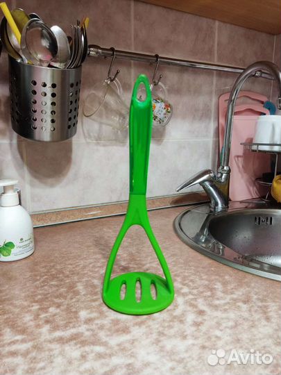 Толкушка с силиконовым покрытием