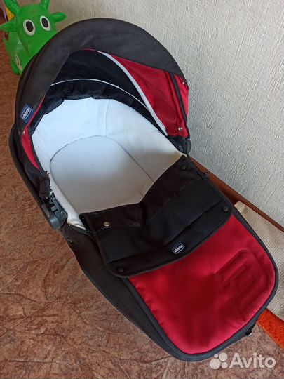Коляска Chicco active 3