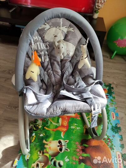 Шезлонг детский и мобиль