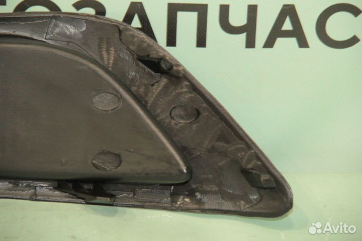 Заглушка птф правая Ford Focus 2008 - 2011