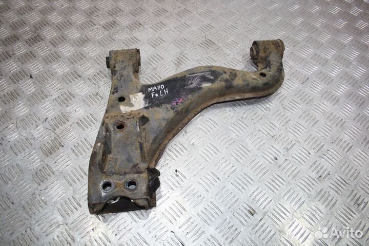 Рычаг передний левый нижний Toyota Supra 70