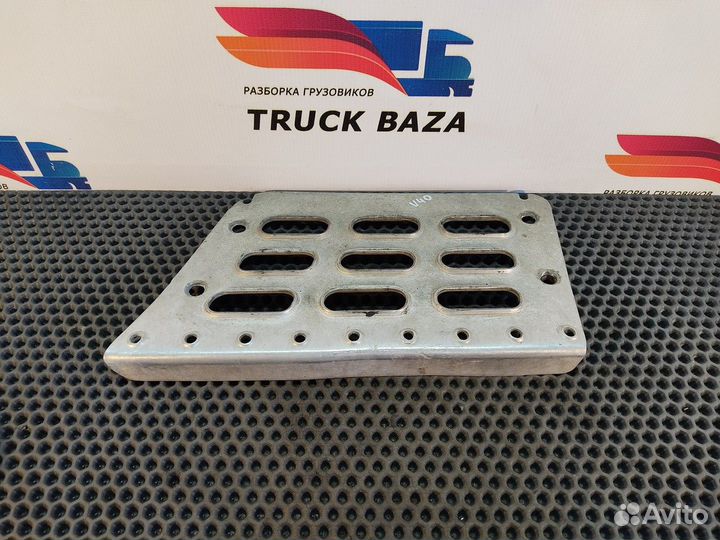 Площадка подножки правая Volvo FH, Volvo FM