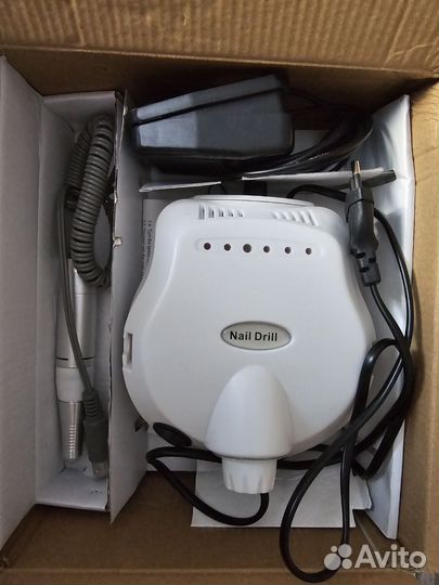Аппарат для маникюра и педикюра