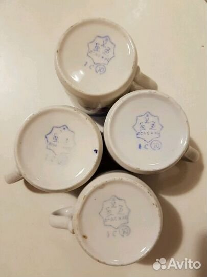 Фарфоровые кружки