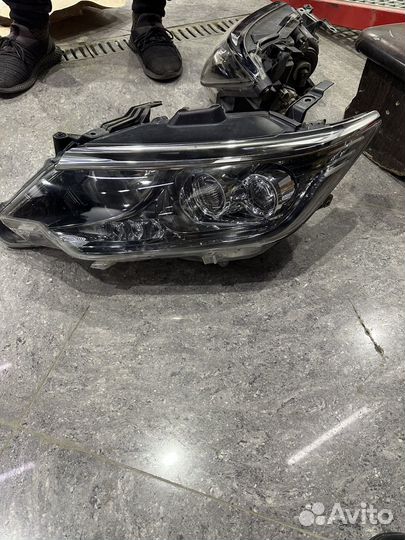 Фара передняя левая tayota камри 55