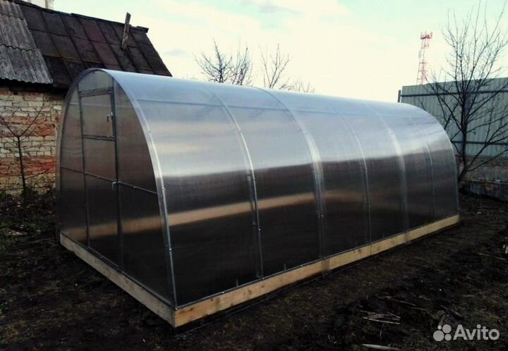 Теплица из поликарбоната