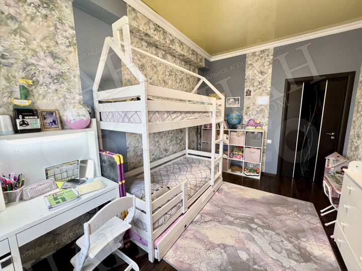 2-к. квартира, 58 м², 8/9 эт.