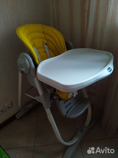 Стул для кормления Chicco. Полный комплект