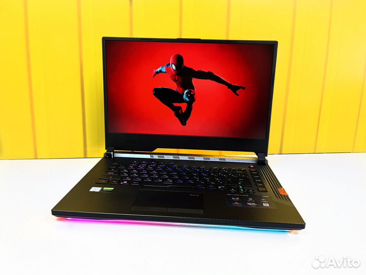 Игровой ноутбук Asus ROG Strix