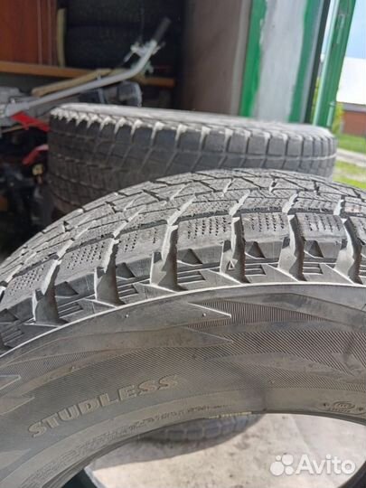 Bridgestone Blizzak DM-V1 265/65 R17