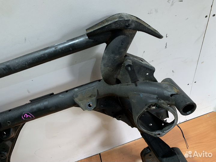 Подрамник передний Bmw x5 e53