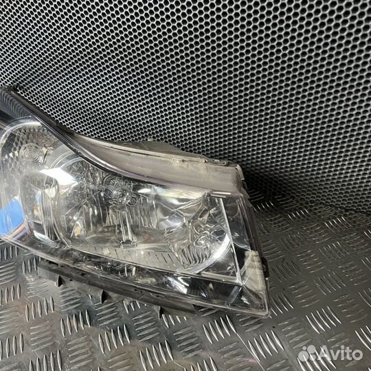 Фара Chevrolet Cruze